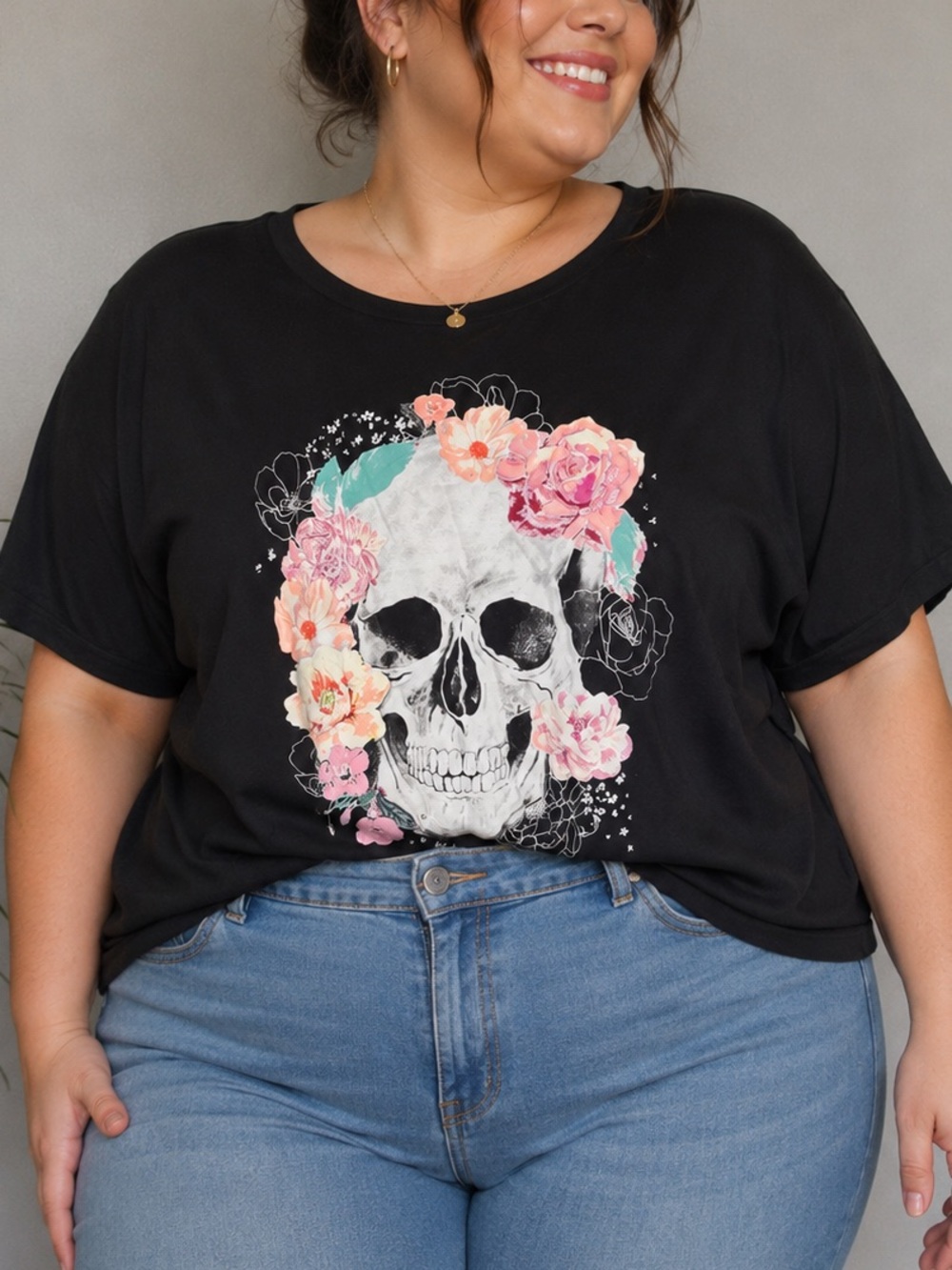 Torrid Floral Skull Graphic Tee Black Super Soft Knit Size 4 (4X)